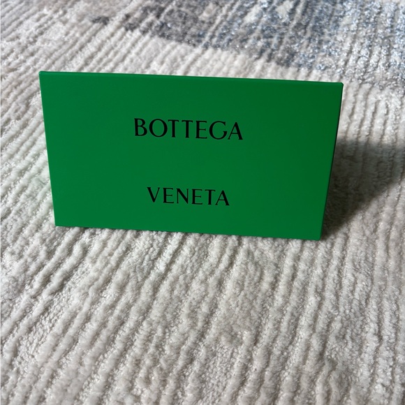 Bottega Veneta Cat Eye Black Sunglasses main image 6